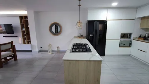 Apartamento En Arriendo Laureles 643-8292471