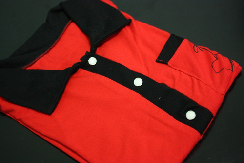 Remera Roja
