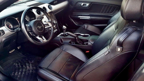 Imagen 8 de 13 de Ford Mustang 2.3 Coupe At