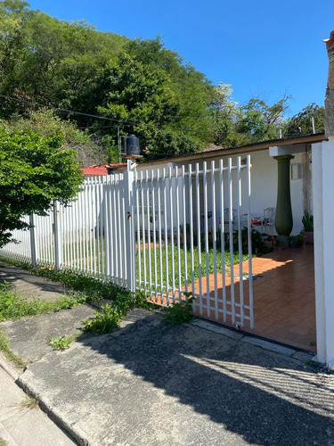 Se Vende Casa En  Urb. Caypreoce Ll 