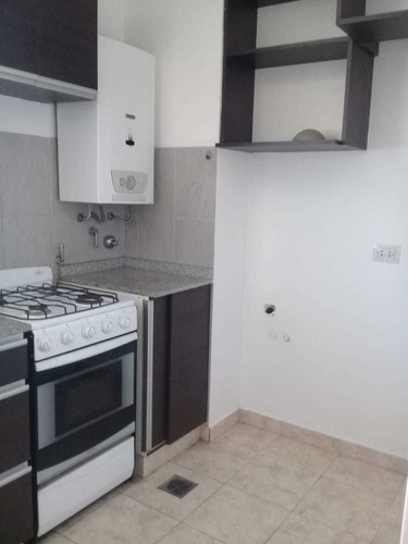 Imagen 5 de 13 de Departamento En Alquiler Sobre Bv. San Juan