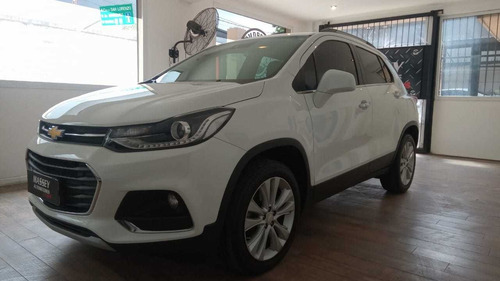 Imagen 2 de 25 de Chevrolet Tracker