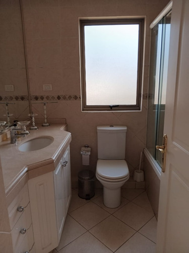 Amoblado, Vista Panorámica, 4 Dorm, 3 Baños, 2 estac, 140mt2
