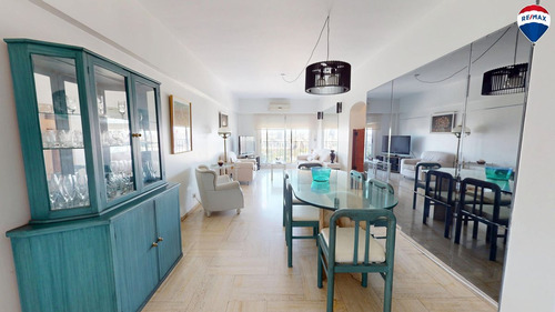 Venta 4 Amb Piso Alto Con Cochera En Colegiales