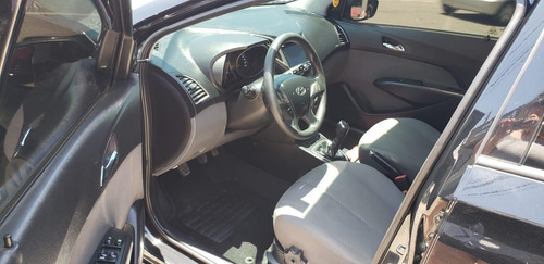 Hyundai Hb20s 2015 1.6 Comfort Plus Flex 4p