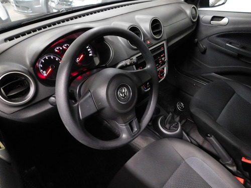 Volkswagen Voyage 1.6 Comfortline 101cv 2015