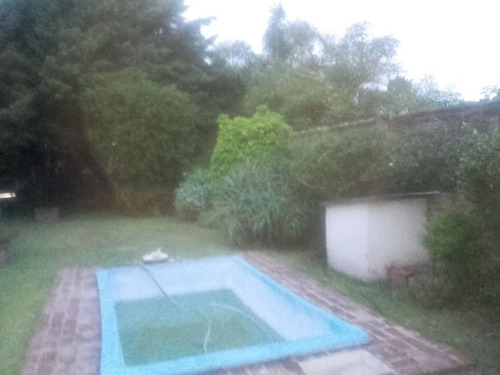 Imagen 3 de 10 de Chalet En Venta En Castelar Sur