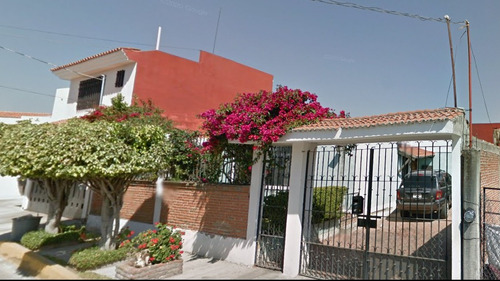 Casa En Remate Con Excelente Ubicacion Por Palacio De Hierro Atlixcayotl Ac93