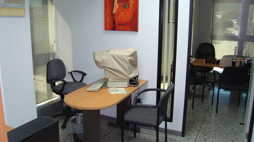 Imagen 6 de 14 de Oficina En Alquiler En Avenida Bolivar