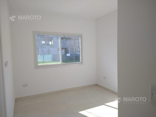Imagen 4 de 29 de Casa En Venta En Barrio El Canton - Maroto Propiedades
