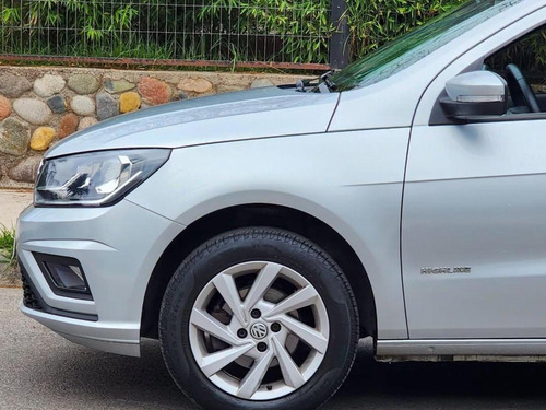Volkswagen Voyage 1.6L HIGHLINE