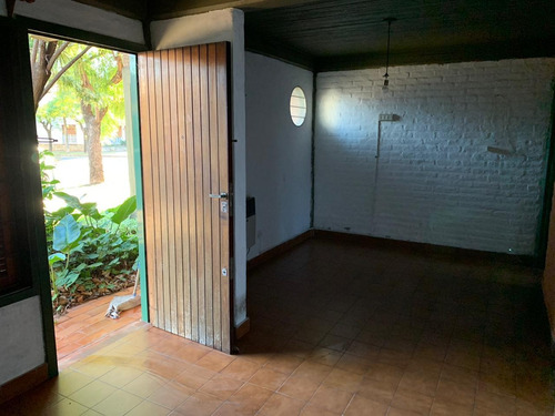 Imagen 2 de 14 de Depto 2 Ambientes Planta Baja Al Frente Con Patio