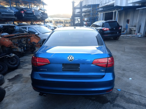 Sucata Jetta 2017 2.0