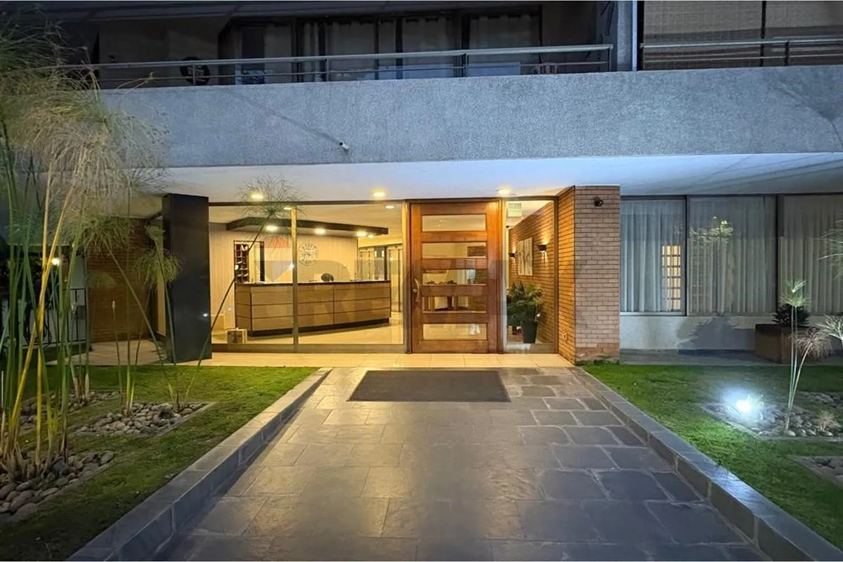 Imagen 2 de 29 de Excelente Departamento En Las Condes