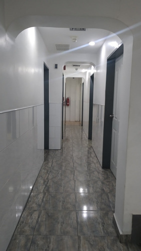 Clínica En Venta Ubicada En La Florida