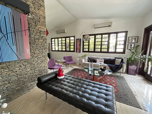 Josefina Toledo: Hermosa Casa En Venta En Guataparo Country Club, 980m², Pisos En Mármol, Pozo Y Planta, Caney, Parrillera, Bellas Áreas Verdes, Alta Seguridad, 219257