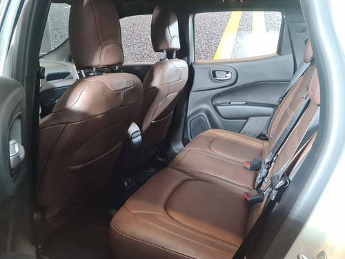 Imagem 9 de 13 de Fiat Toro 2.0 16v Turbo Diesel Ranch 4wd At9
