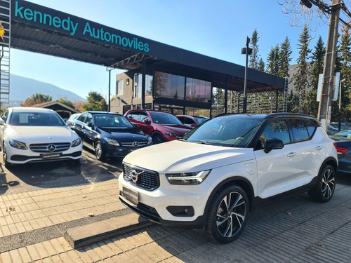 Volvo XC40 1.5 T5 PHEV R-Design Recharge Auto
