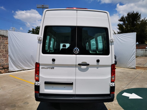 Imagen 5 de 14 de Volkswagen Crafter Pasajeros 4.9 Lwb Caja Extendida Std 2021