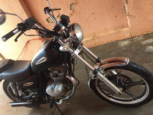 Susuki Intruder 125