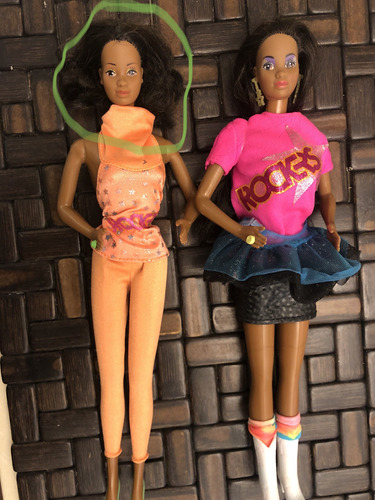 Barbies Vintage Afroamericanas! La De Cabello Corto Con Det. (Usado)