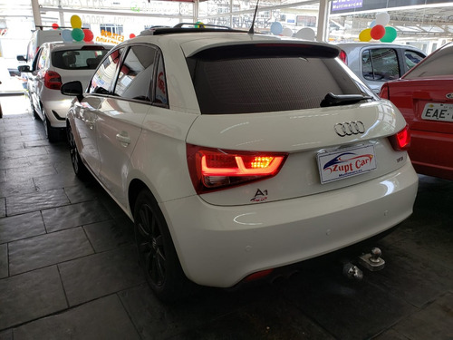 Audi A1 1.4 Tfsi Attraction S-tronic 5p 2013