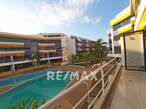 Imagen 4 de 13 de Se Vende Hermoso Apartamento Conj. Res. Coral Plaza Av. Americo Vespucio Vilmar Salazar 0426-583.17.60