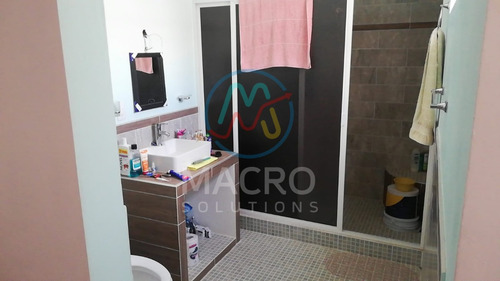 Casa En Renta En Fracc. Citlalin Con Amplio Jardin Y Alberca