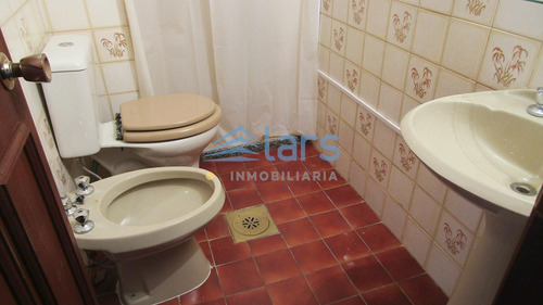 Oficina Para Alquilar / Ciudad Vieja - Inmobiliaria Lars