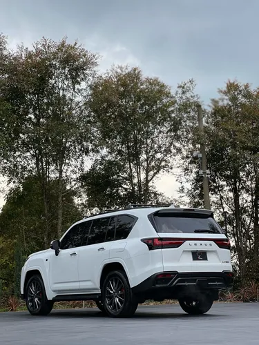 Lexus Lx600 F Sport V6