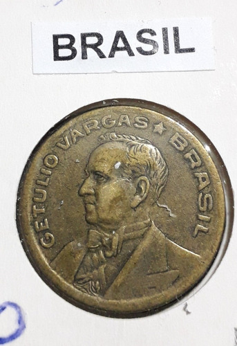 Moneda De Brasil 50 Centavos De Cruzeiros Año 1945