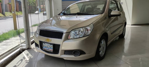 Imagen 1 de 9 de Chevrolet Aveo Lt