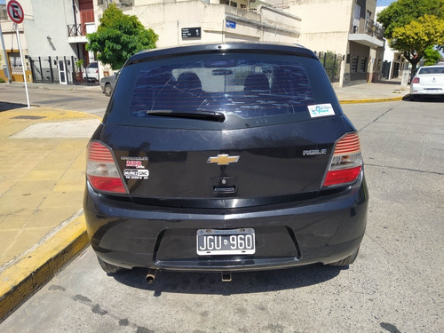 Imagen 15 de 19 de Toyota Etios Gnc