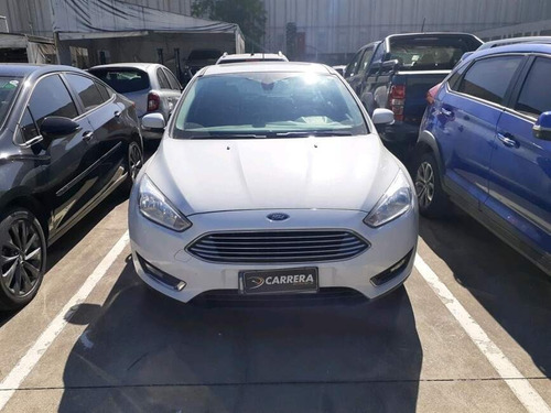 Imagem 2 de 12 de Focus 2.0 Titanium 16v Flex 4p Powershift