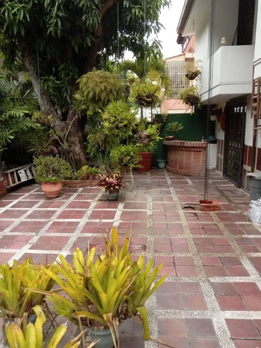 Venta Casa Colinas De Santa Mónica