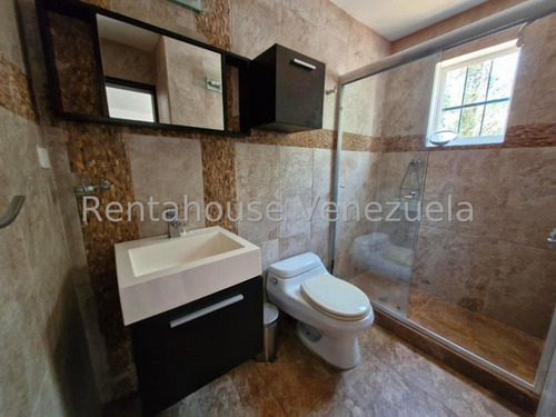 Vendo Casa En Urbanización El Castaño, Código 25-6628 Cm Leer Descripción