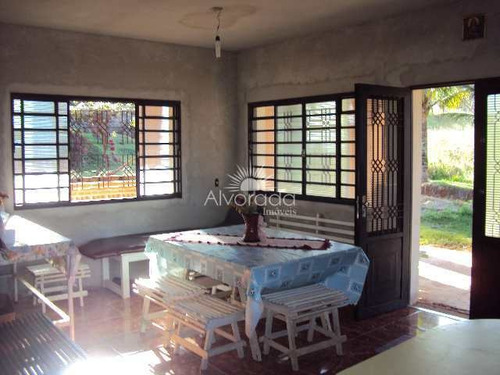Sítio Com 4 Dorms, Estrada Do Passa Três, Morungaba - R$ 700 Mil, Cod: St008 - Vst008