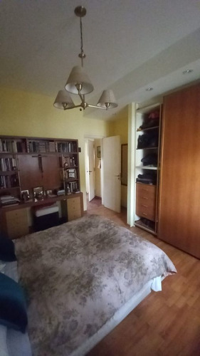 Imagen 6 de 12 de Casa En Venta De 3 Ambientes C/ Cochera En Quilmes