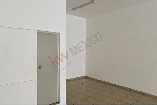 ¡renta De Local Comercial Con Excelente Ubicación En El Centro!