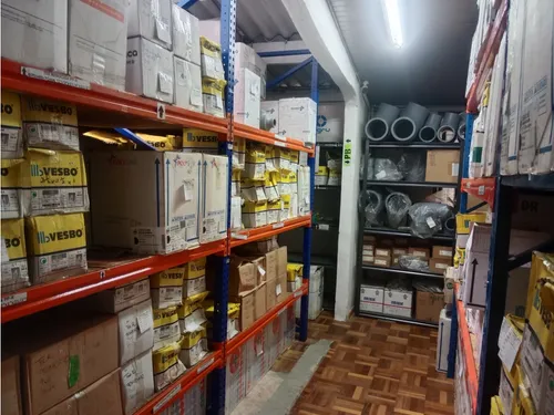 Venta De Bodega En Modelia, Bogotá