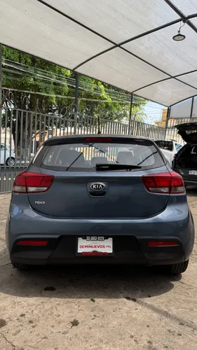 Kia Rio 1.6 Lx Hatchback Mt