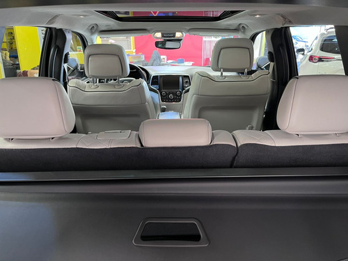 Jeep Grand Cherokee 5.7 Summit Elite Plinum 4x4 At