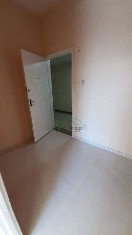Imagem 4 de 11 de Sala Comercial - Avenida Presidente Vargas - Venda - Centro - Sa1238