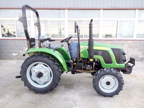 Imagen 1 de 8 de Tractor 30hp Chery By Lion 4x2 Parquero Tipo John Deere