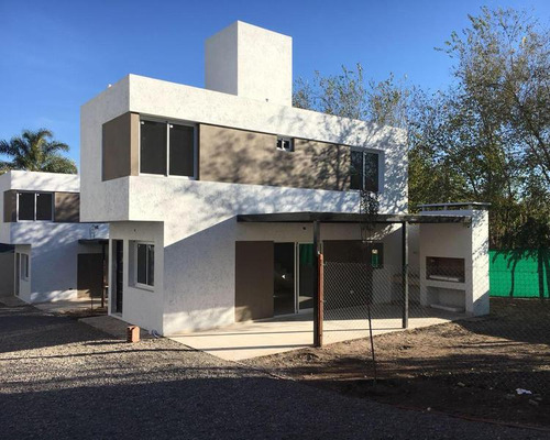 Casa En Venta Housing Reina Sofia