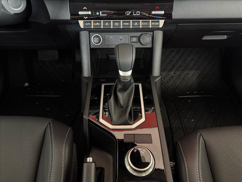 Mitsubishi Triton 2.4 BITURBO DIESEL CD HPE 4X4 AUTOMÁTICO