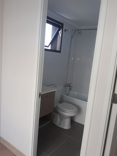 Departamento En Venta De 2 Dorm. En Santiago
