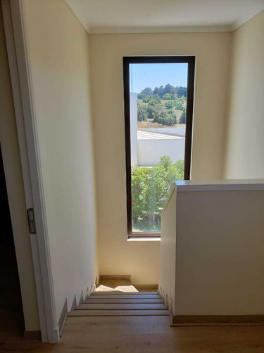 Casa En Venta Maitencillo De 4 Dormitorios En Condominio