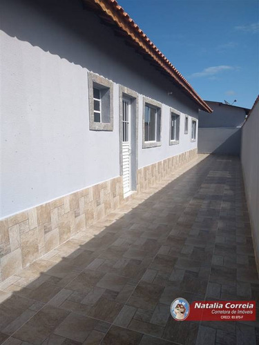 Imagem 4 de 12 de Casa A Venda Com Piscina Próximo A Praia Em Itanhaém - Ita3706