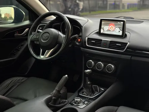 Mazda 3 2.0 Prime